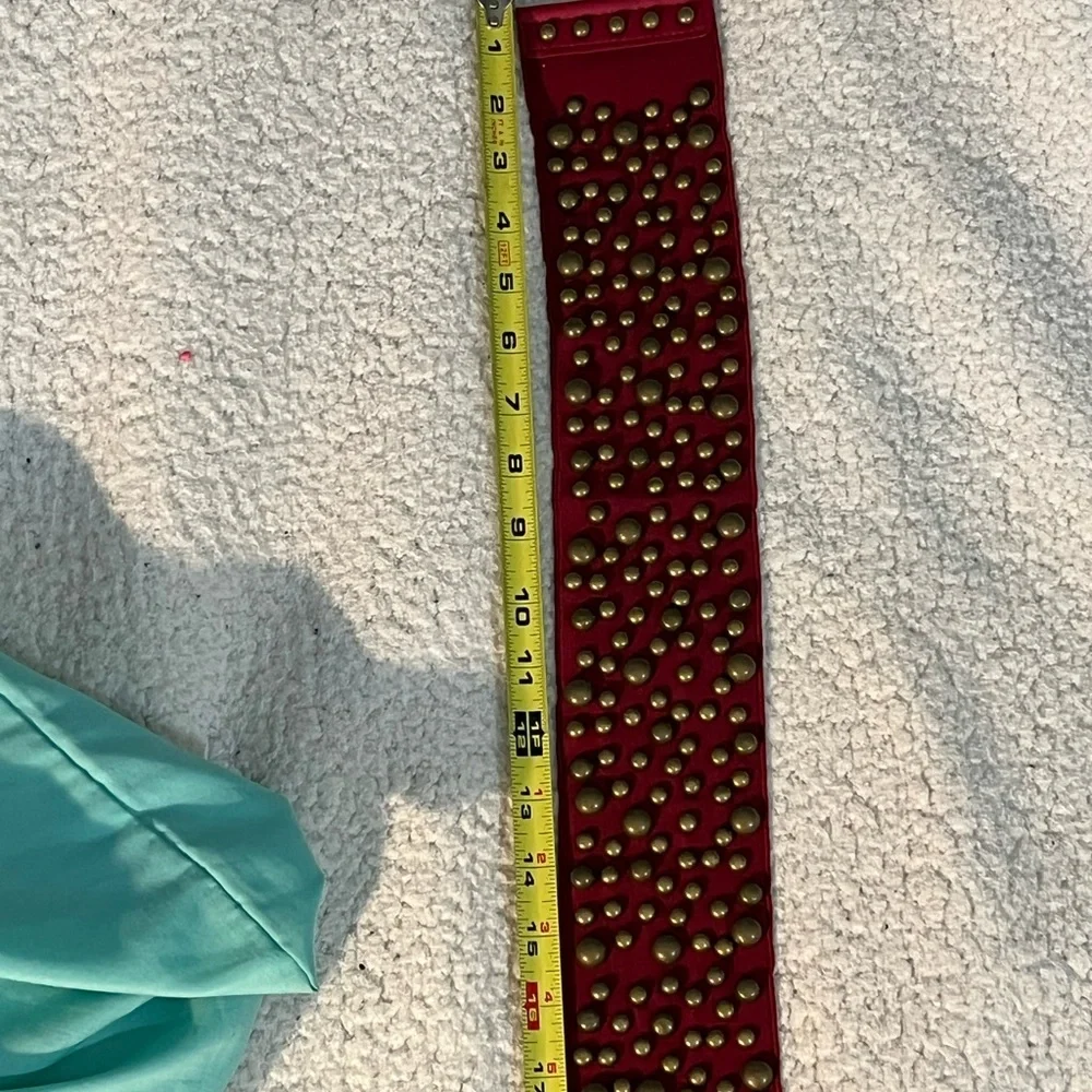 Vintage Studded Stretch Retro Red Belt - Picture 13 of 13